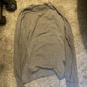 Lululemon long sleeve shirt